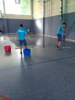 Reinigung einer Turnhalle